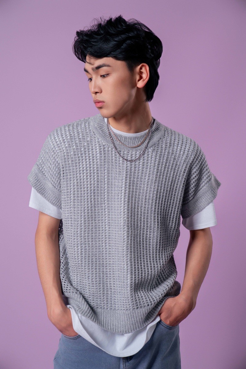 Knitted vest
