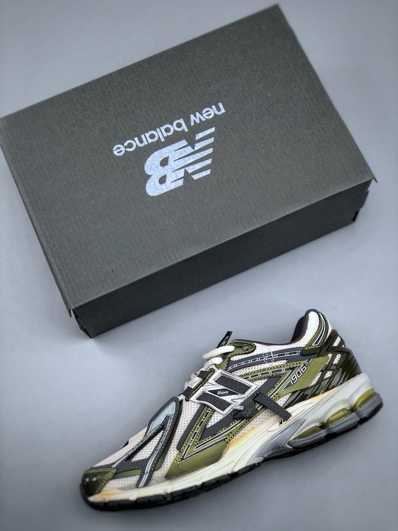 New Balance 1906 T-Beam Green
