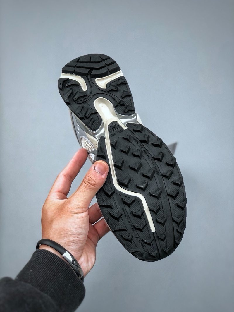 Sandy Liang x Salomon XT Whisper