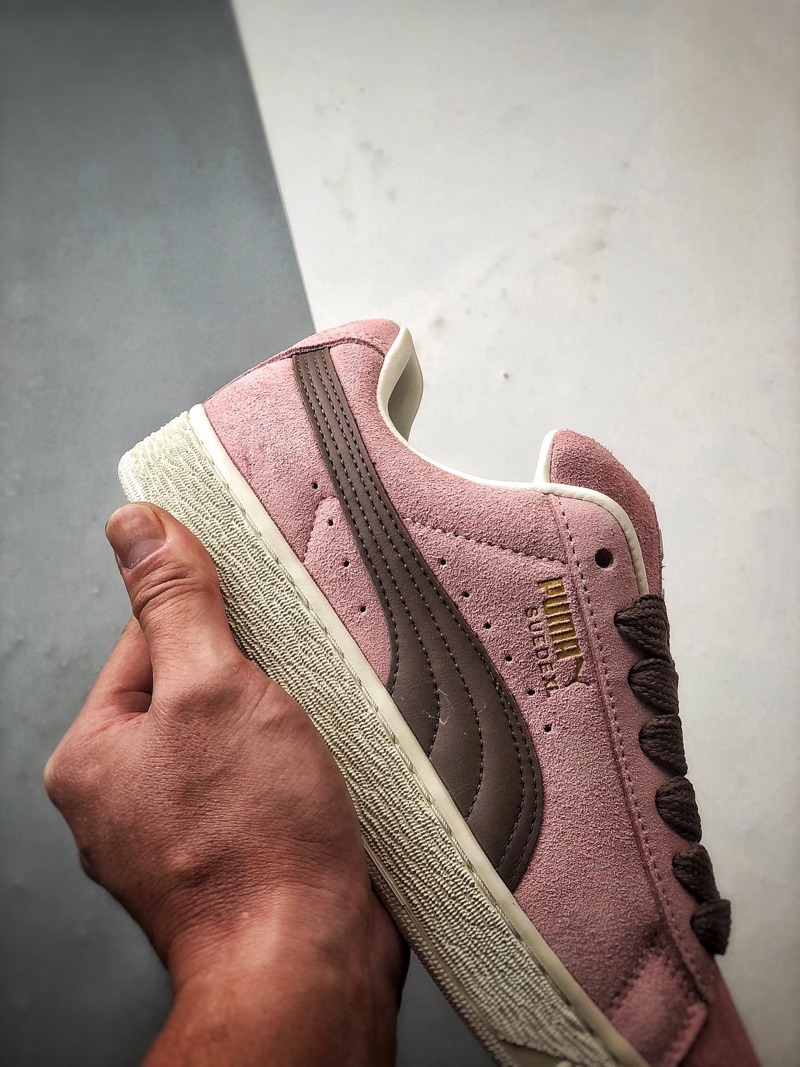 Puma Suede “Pink Ribbon”