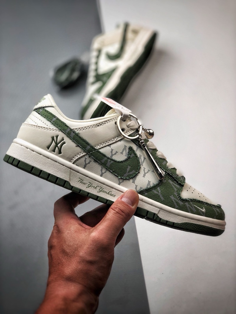 NY x Dunk Low MLB