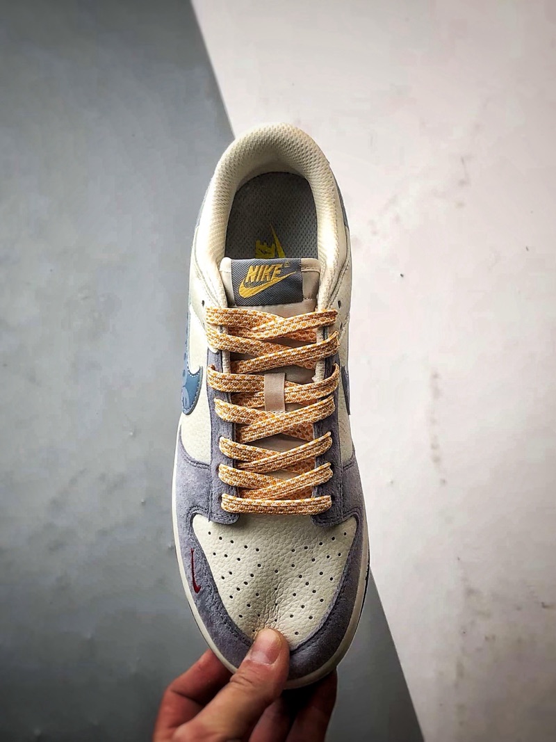 Supreme x Nike Dunk Retro DIY