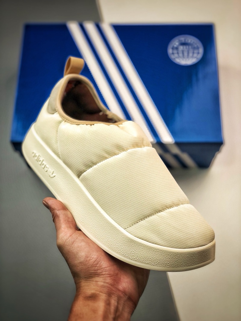 Adidas Originals Puffylette “Beige”