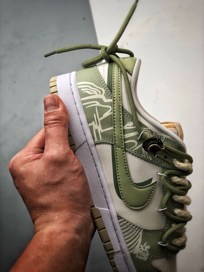 Nike Dunk Low