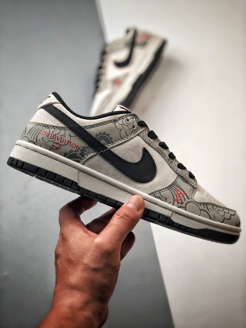 LV x SB Dunk Year of the dragon