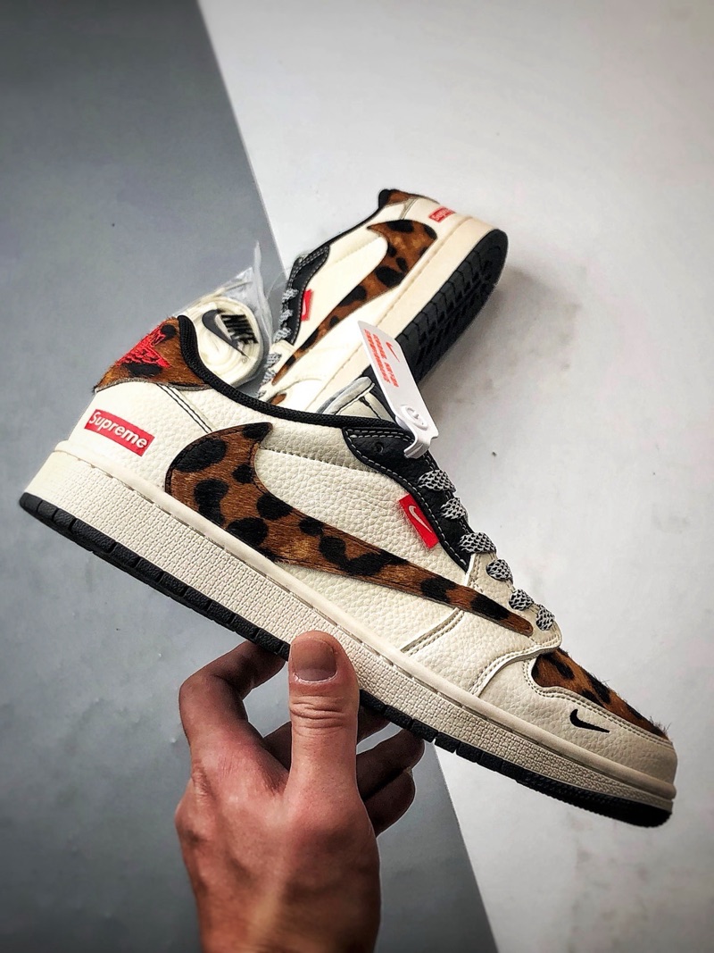 Supreme x Travis Scott x Jordan