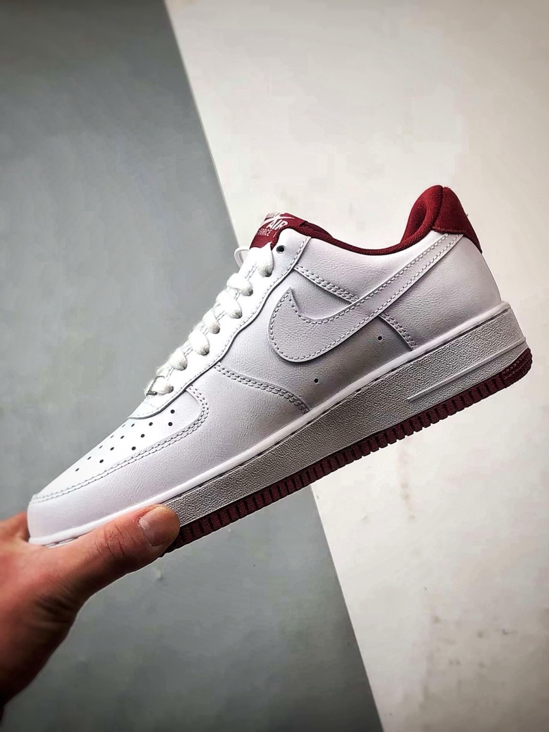 Air Force 1 ‘07 White & Burgundy