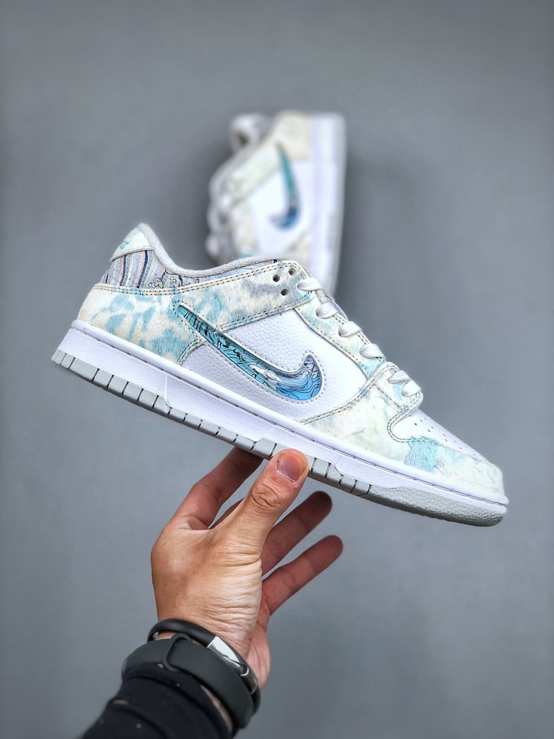 Nike Dunk Year of The Dragon