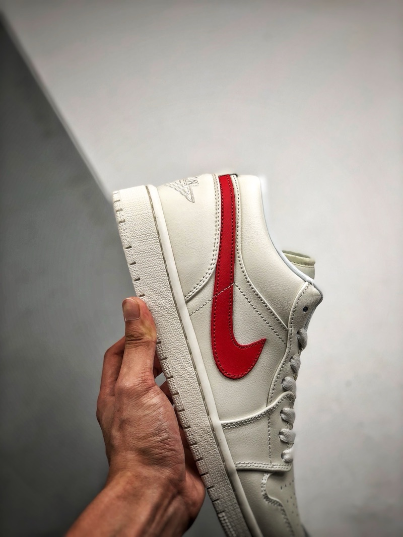 Nike Jordan 1 Low