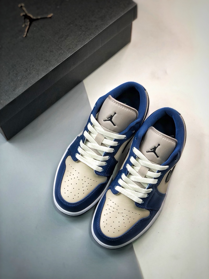 Nike Jordan 1 Low