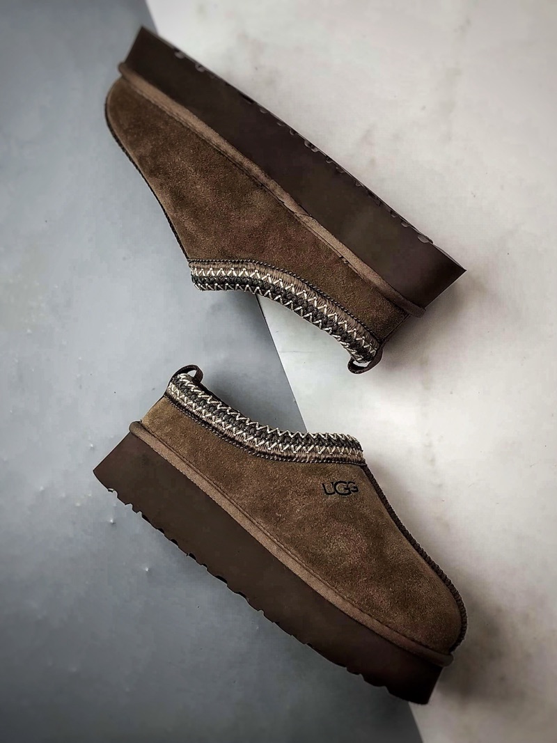 UGG Tazz Brown