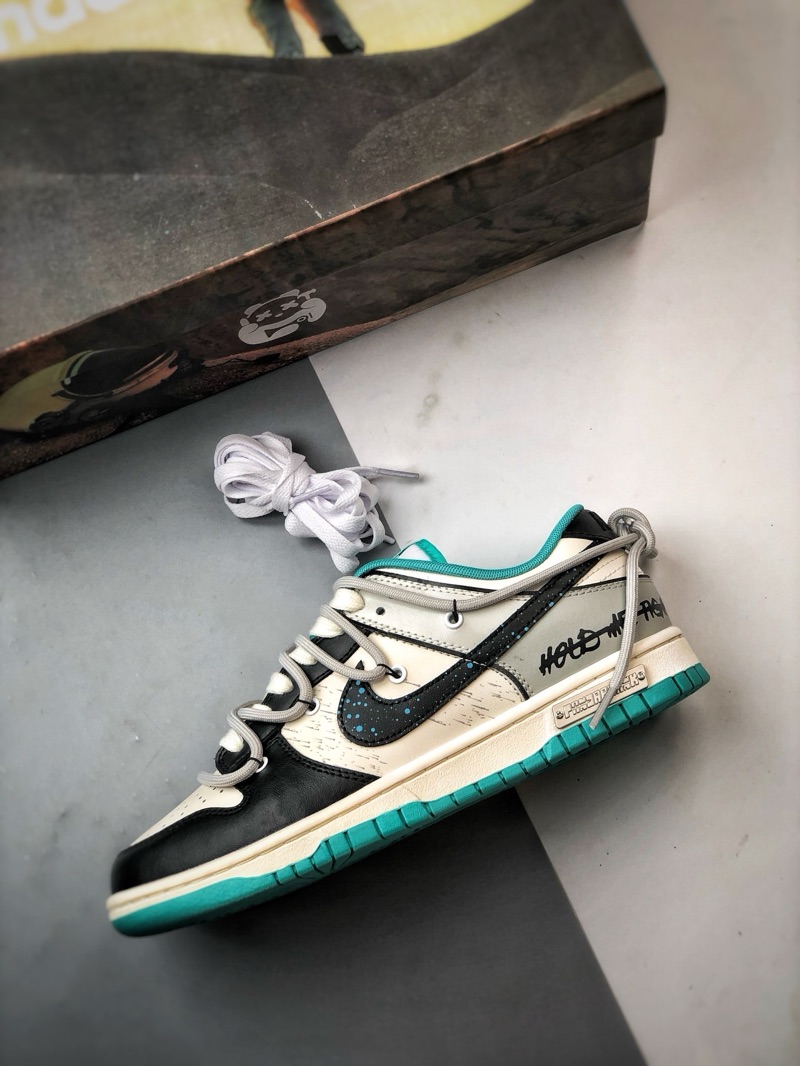 SB Dunk Low “Street Racing”