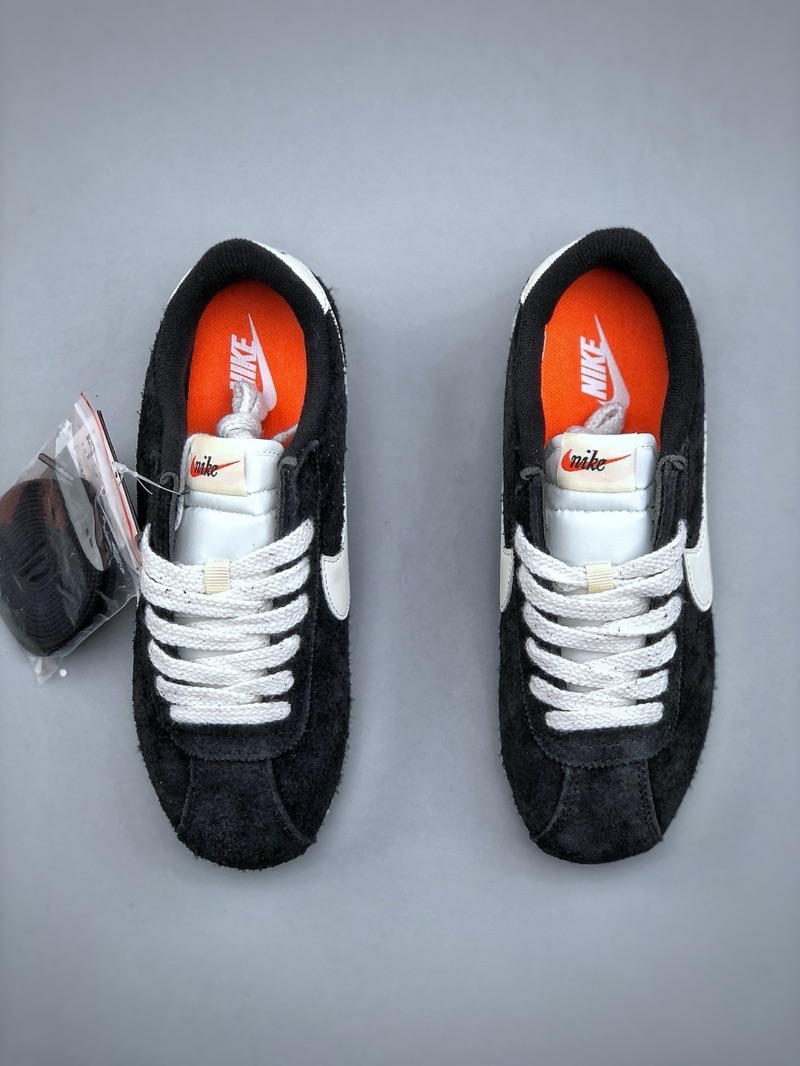 Nike Cortez “Suede Black”