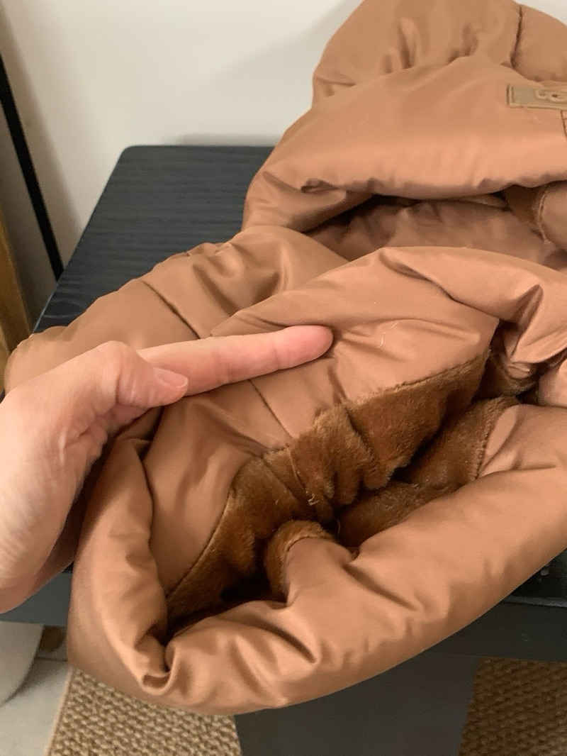 UGG Mini Dipper Puffer