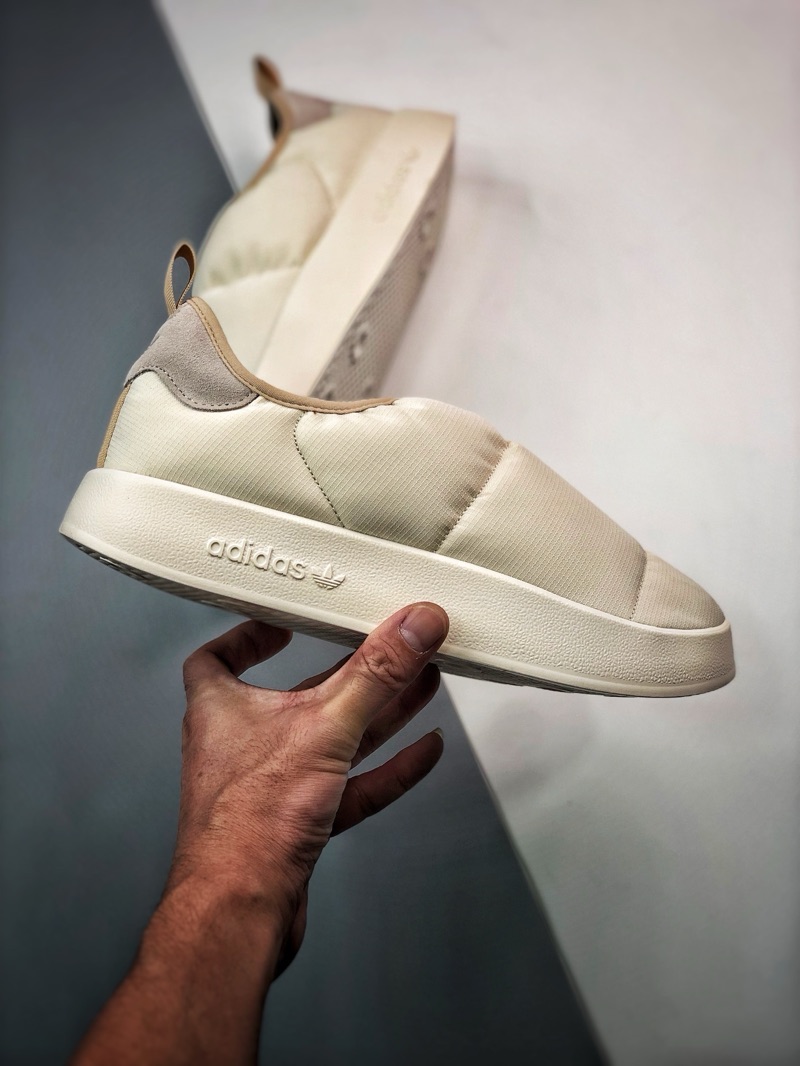 Adidas Originals Puffylette “Beige”