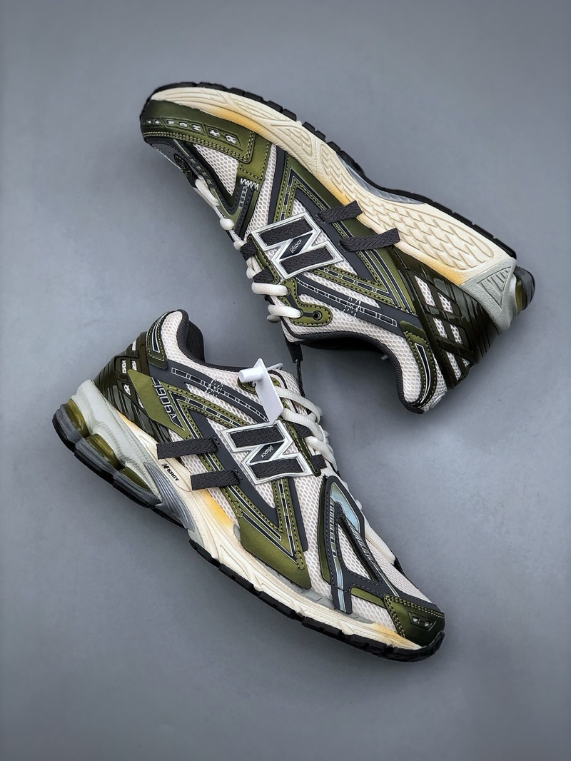New Balance 1906 T-Beam Green