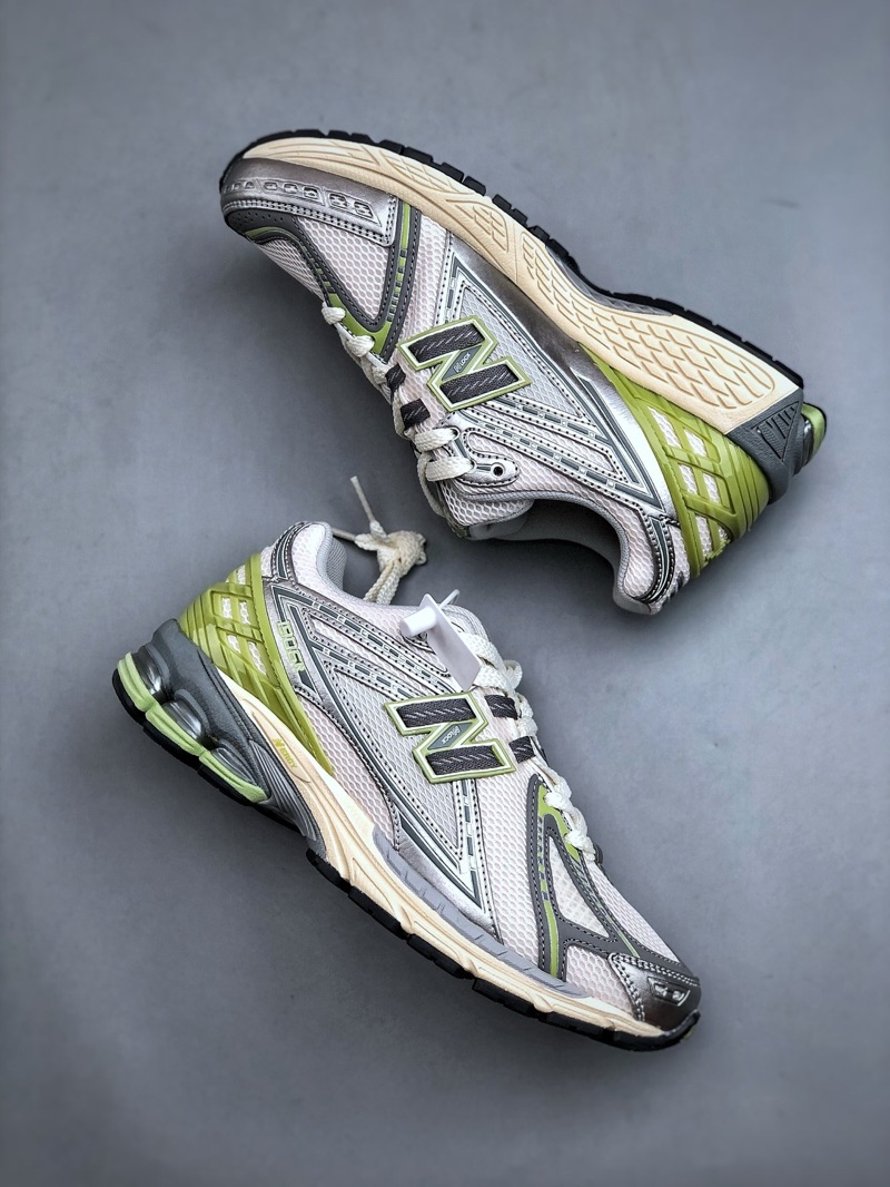 New Balance 1906R