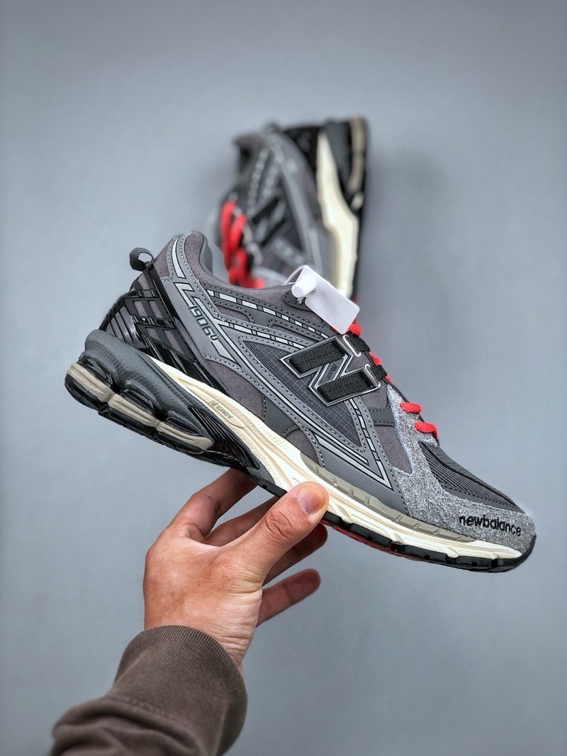 New Balance M 1906 Grey