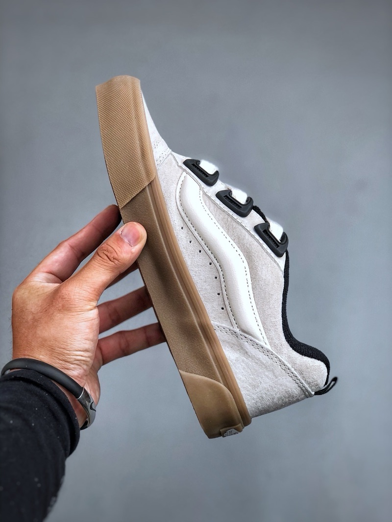 Vans Knu Skool DR White Suede