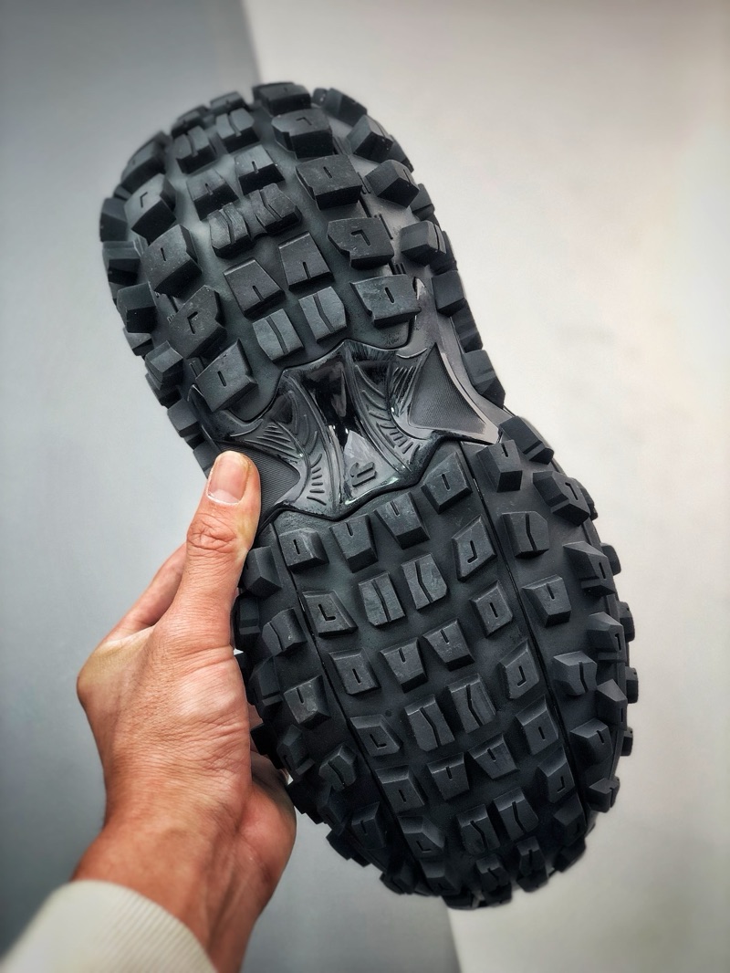 BALENCIAGA Defender Rubber Black