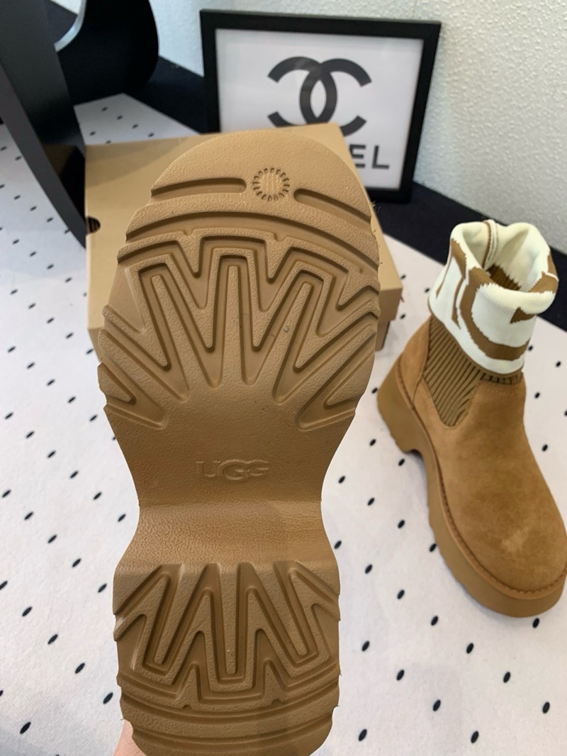 UGG 2024