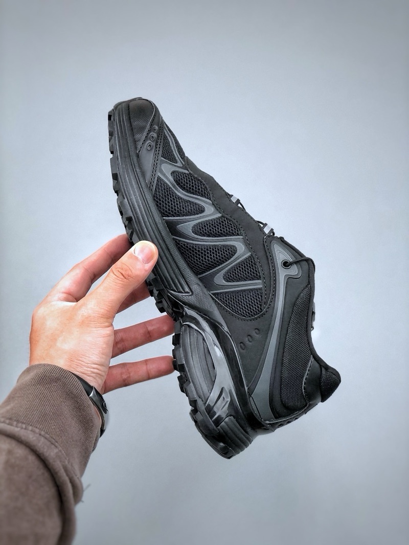 Sandy Liang x Salomon XT Whisper