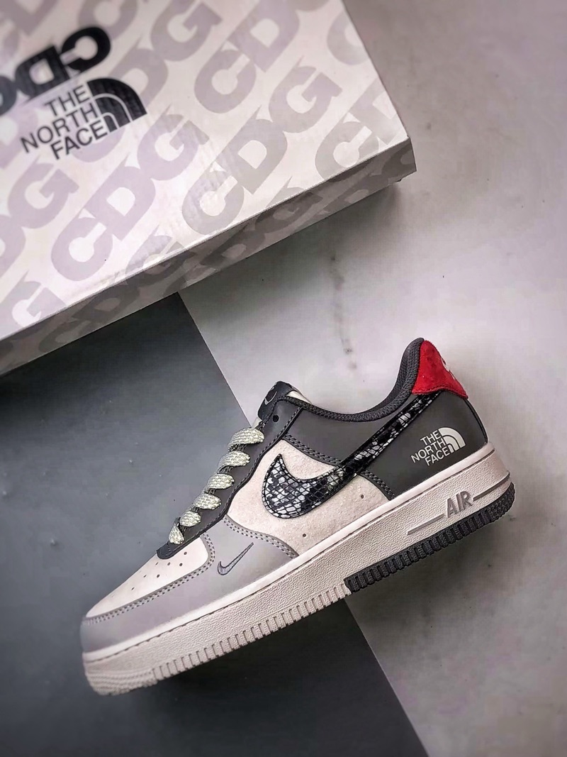 Air Force 1 ‘07 Low x TNF
