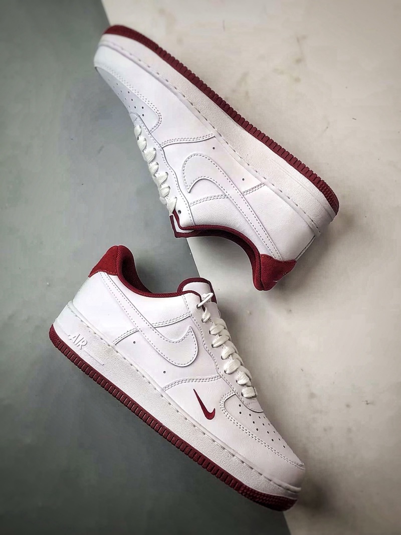 Air Force 1 ‘07 White & Burgundy