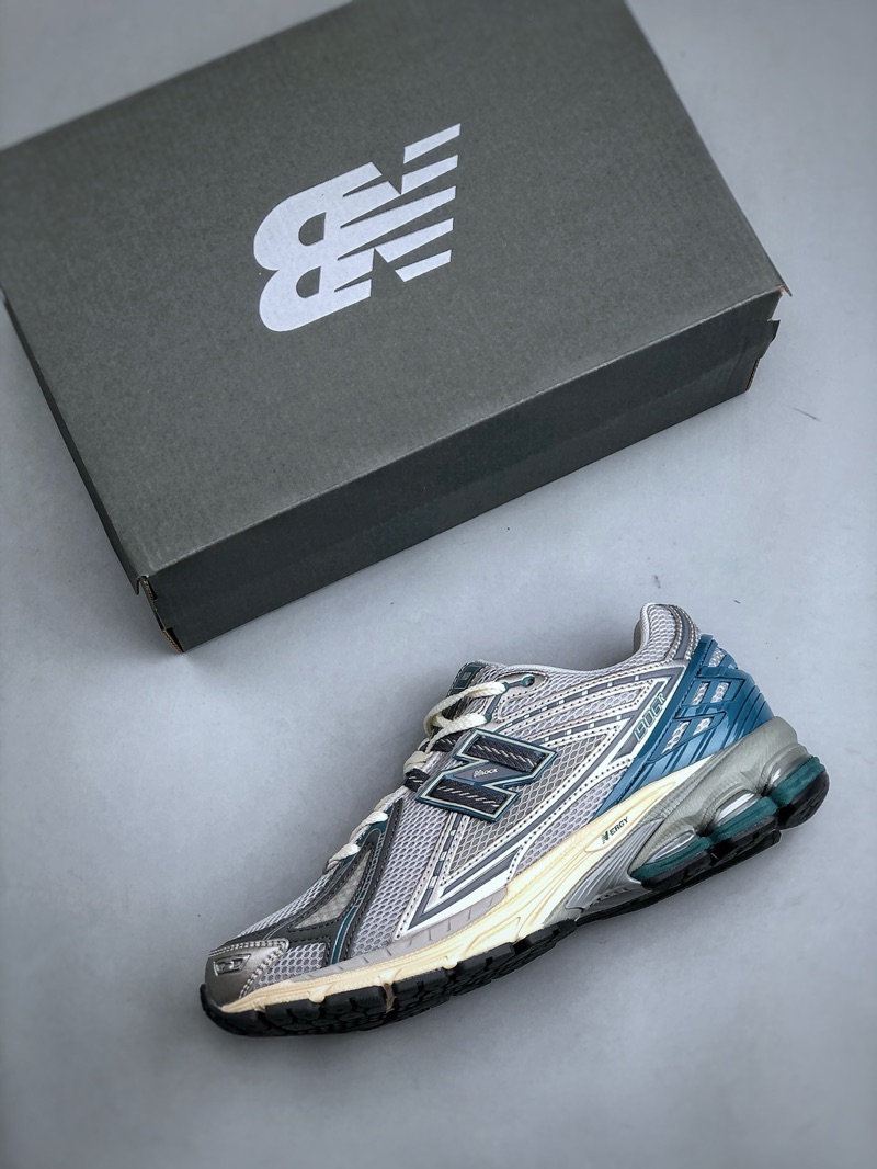 New Balance 1906R