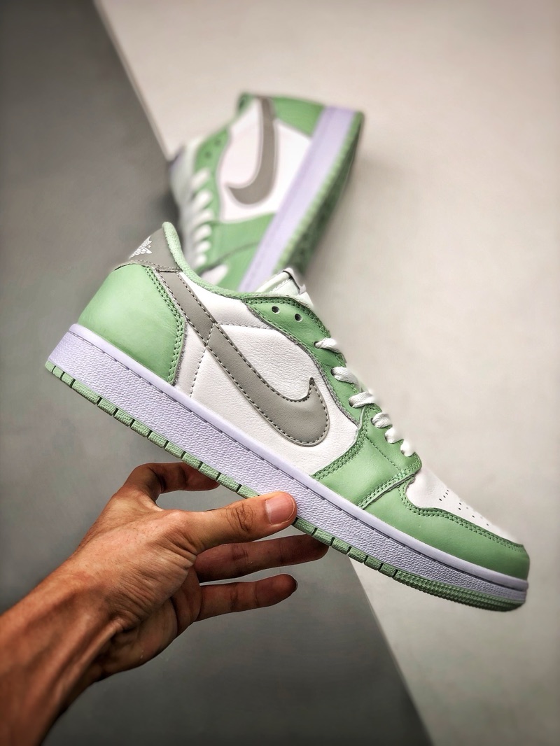 Nike Jordan 1 Low