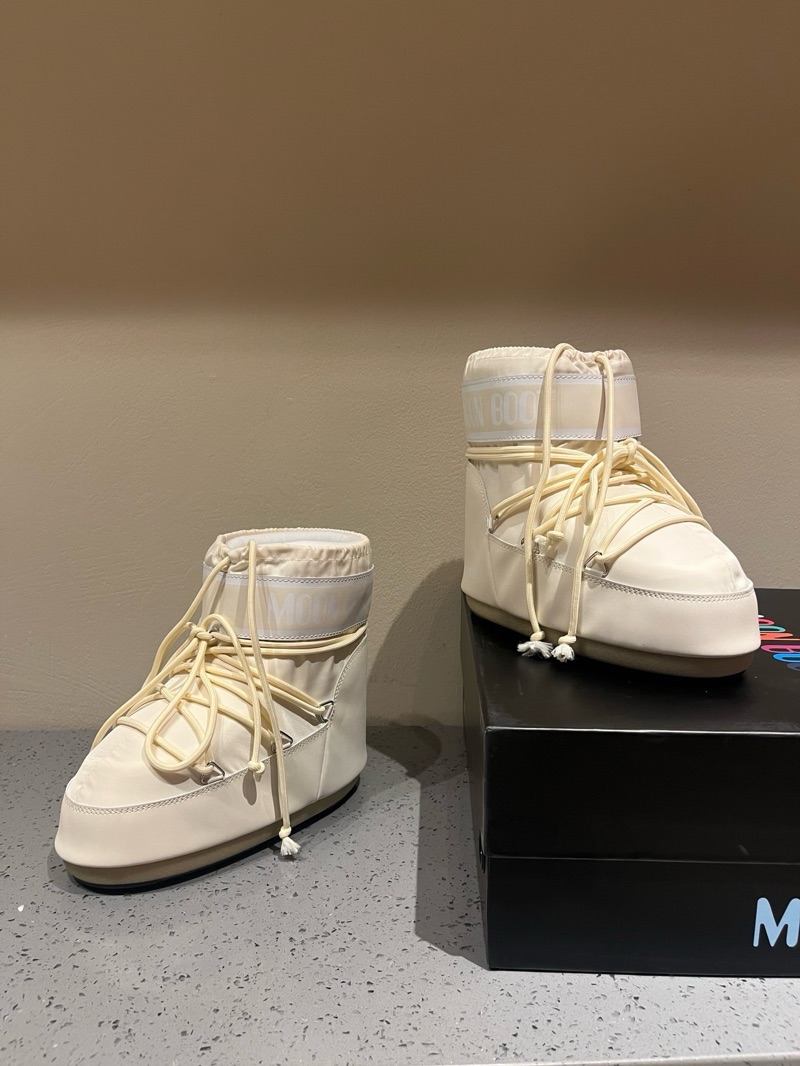 Moon Boot Low “Beige”