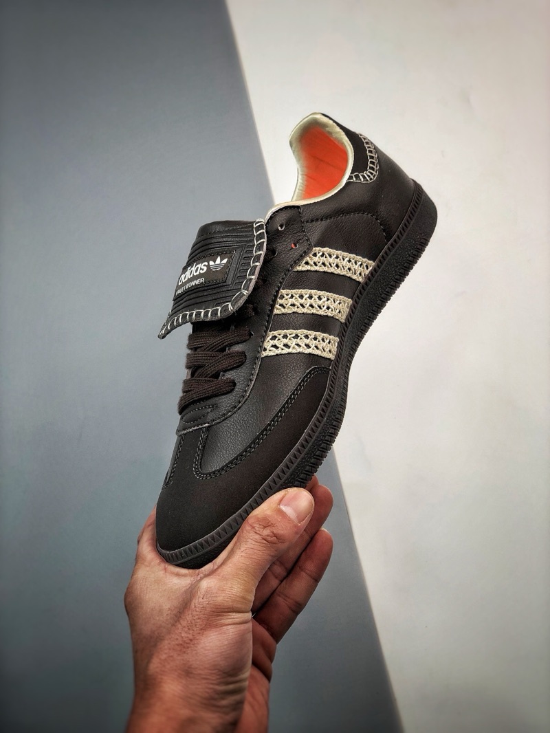 Adidas Samba Classic Brown