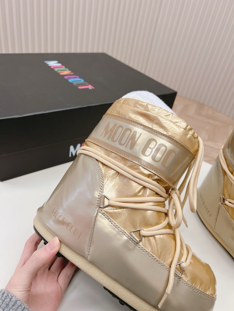 Moon Boot Low “Golden”