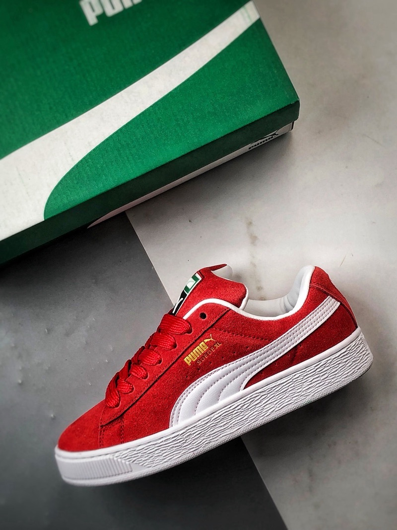 Puma Suede Red
