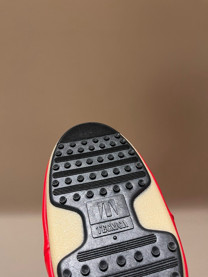 Moon Boots Low “Red”