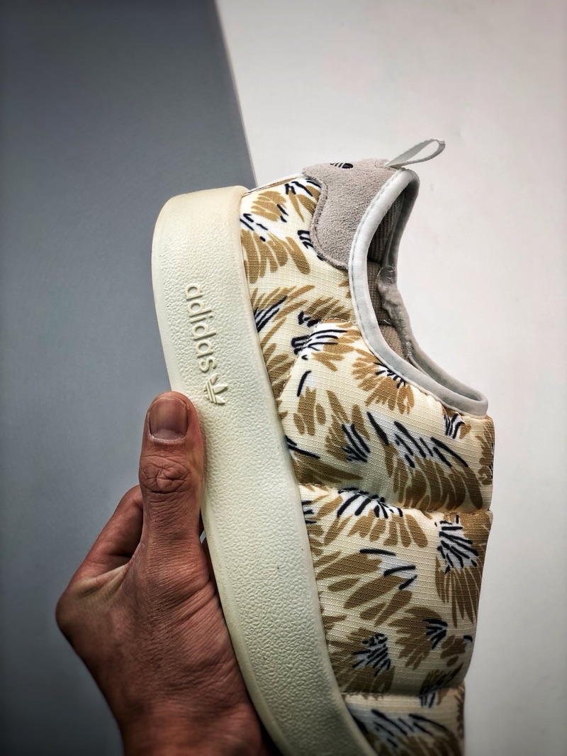 Adidas Originals Puffylette “Leaf”