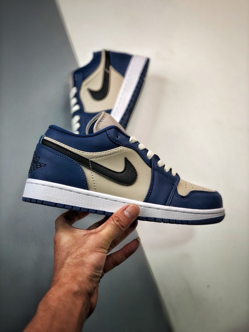 Nike Jordan 1 Low