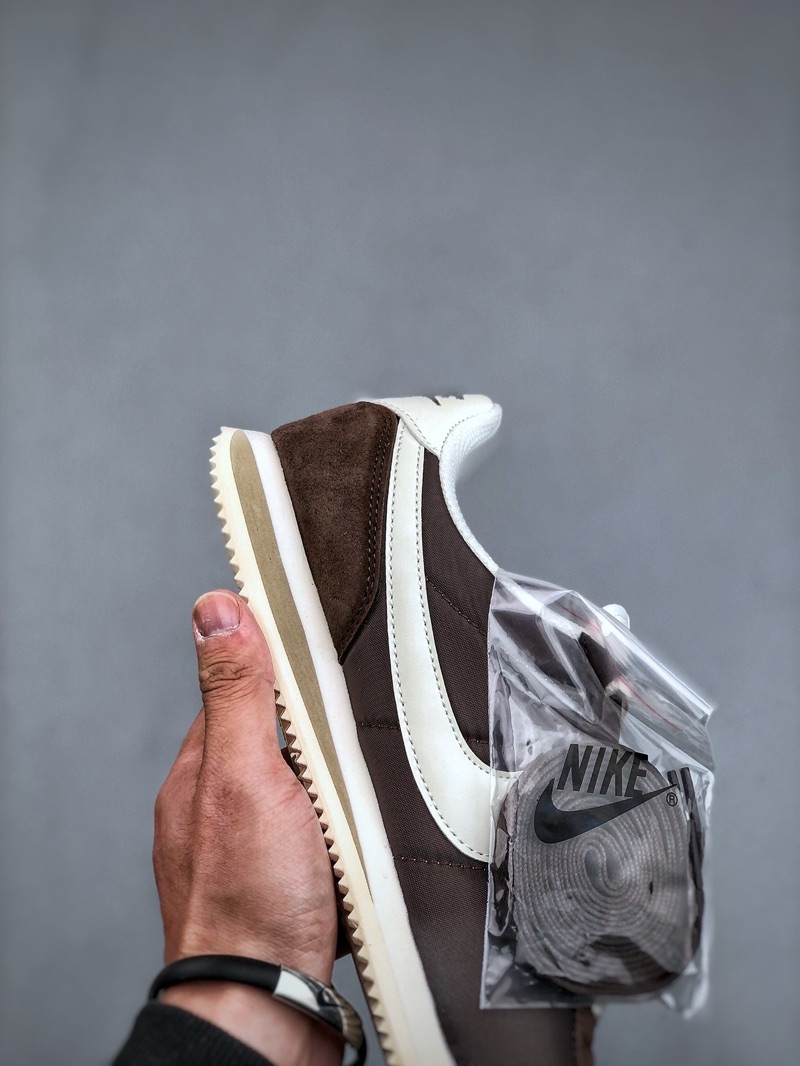 Nike Cortez W “Broque Brown”