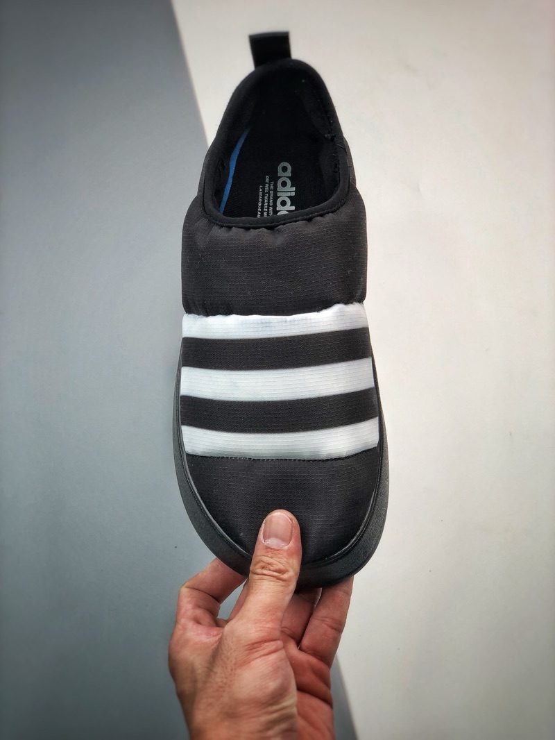 Adidas Originals Puffylette “Black”