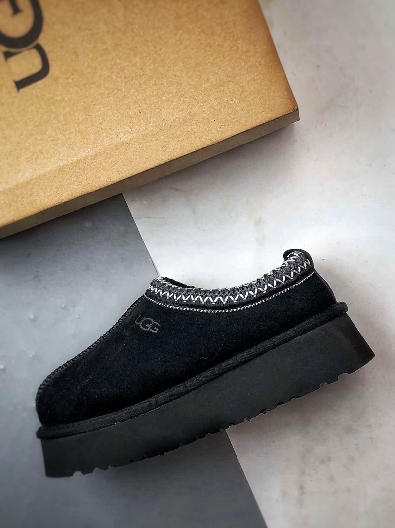 UGG Tazz Black