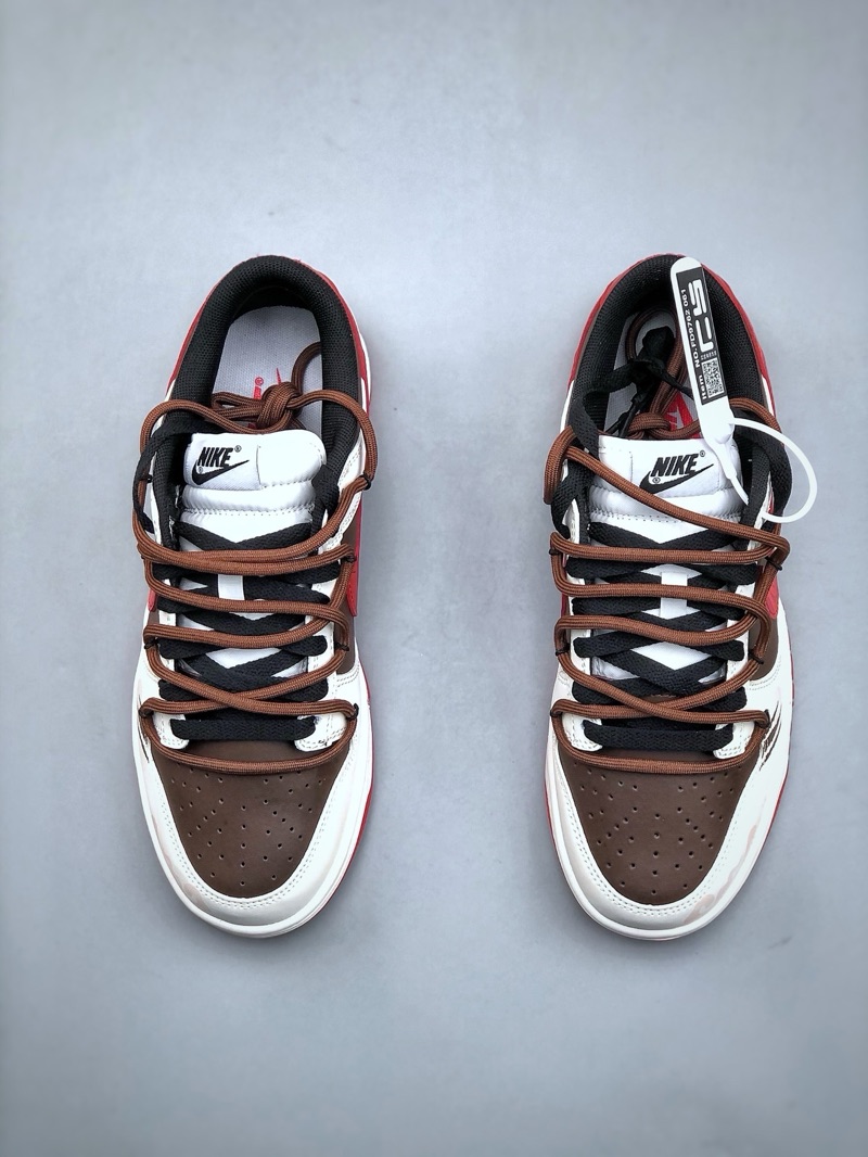 SB Dunk Low “Year OF THE DRAGON”