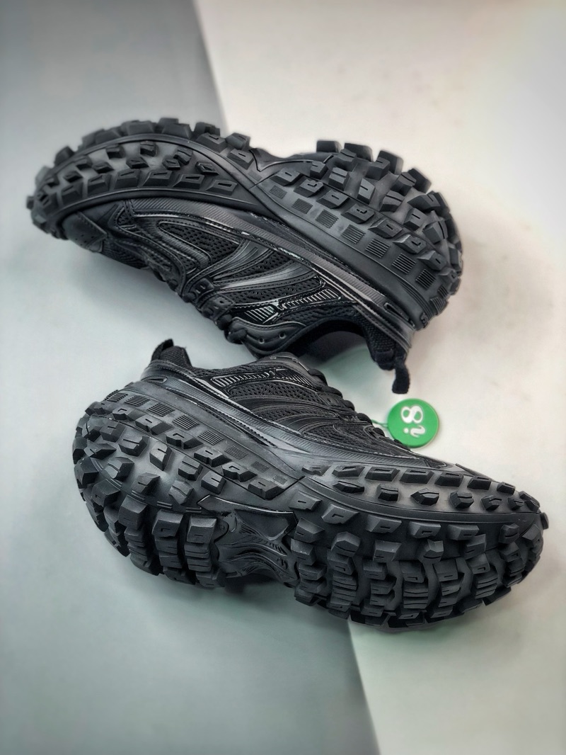 BALENCIAGA Defender Rubber Black