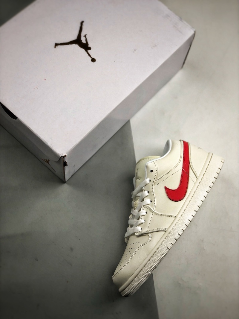 Nike Jordan 1 Low