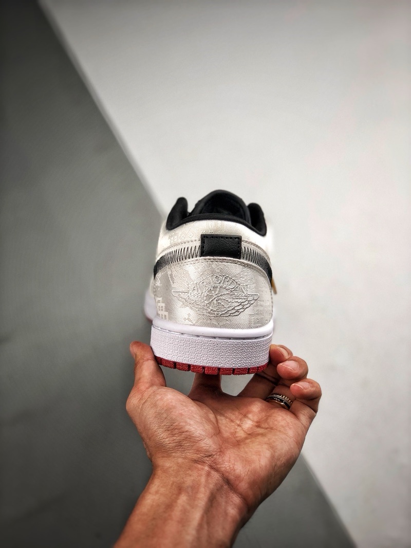 Nike Jordan 1 Low