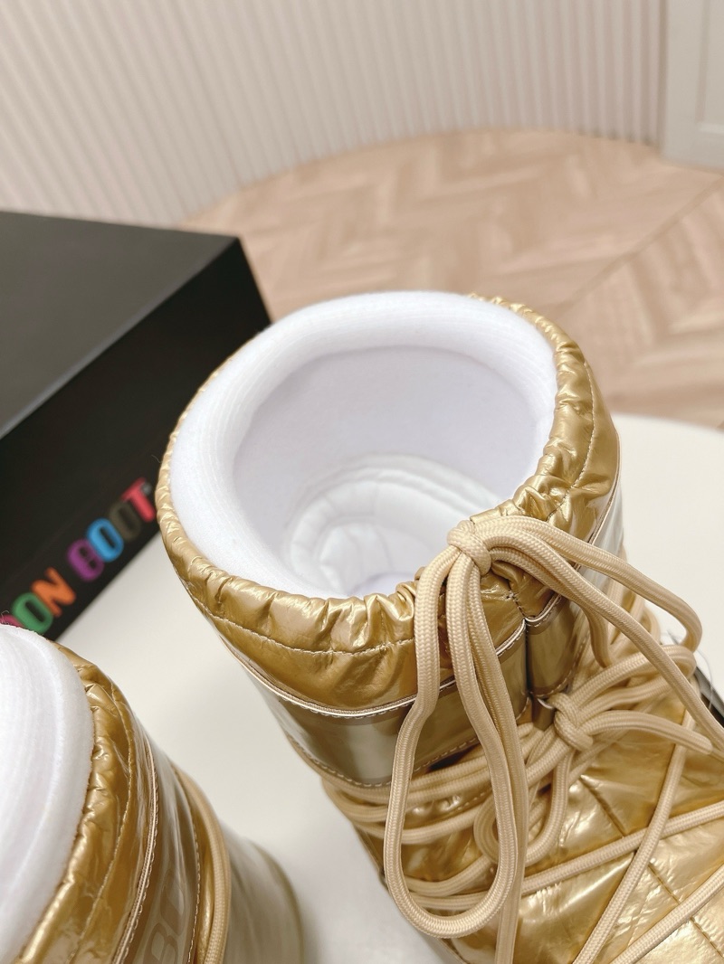 Moon Boot Low “Golden”