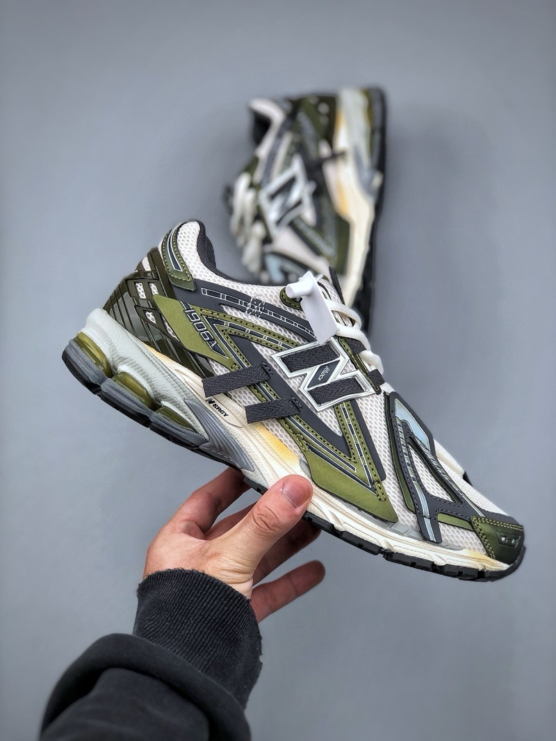 New Balance 1906 T-Beam Green