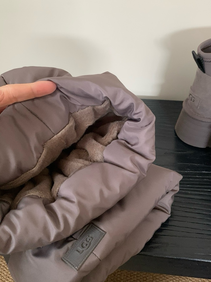 UGG Mini Dipper Puffer
