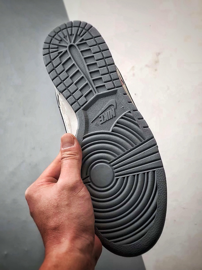 Nike x The North Face Dunk DIY