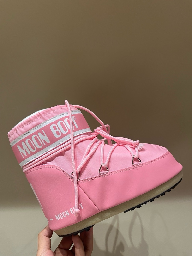 Moon Boot Low “Pink”