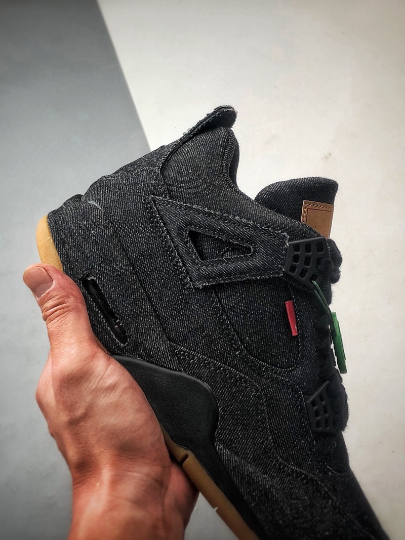 Levi’s x Air Jordan 4 “Black”